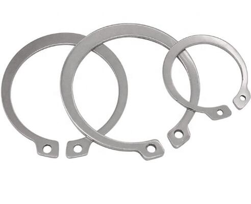 Zinc Plate Surface Stainless Steel Retaining Rings For Shafts DIN471 High Precision