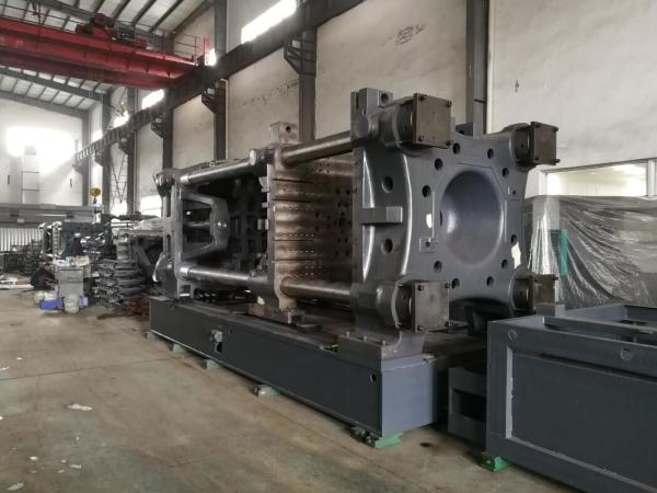 100 Rpm Servo Injection Molding Machine / Plastic Chair Moulding Machine 2206L Oil Tank