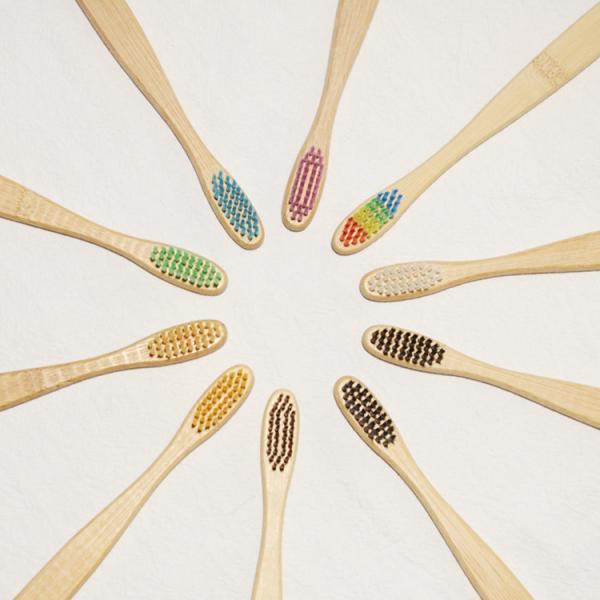 Зубная щетка Eco угля 100% органическая Compostable бамбуковая дружелюбное