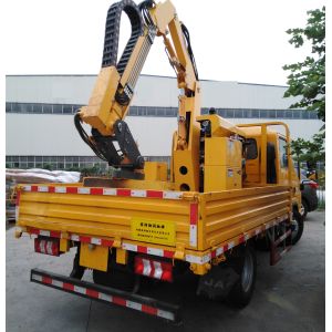 Тип установленный кораблем тележка зеленого цвета резца изгороди трактора подрезая