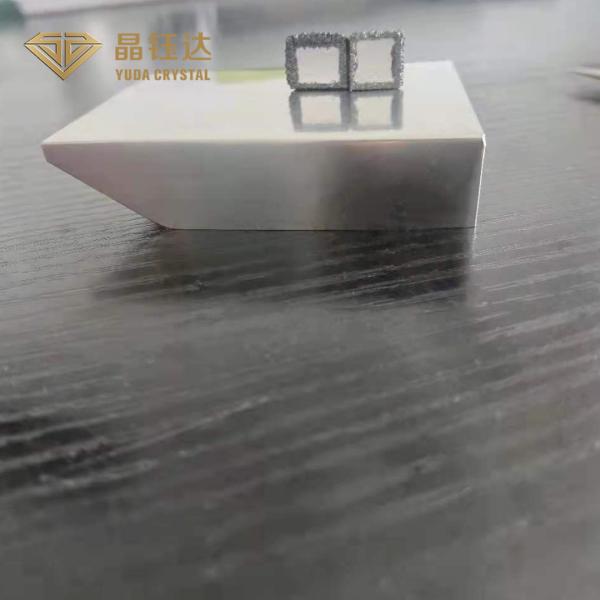 O laboratório do CVD da pureza de VS+ criou os diamantes ásperos sintéticos brancos dos diamantes