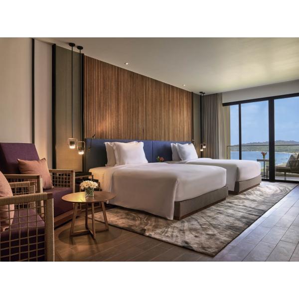 Естественные изображения в классической мебели сюит виллы поэзии установили большую панель предпосылки изголовья