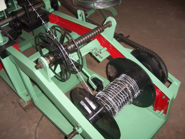 Double Strand Twisted Barbed Wire Making Machine 1.8-2.2mm Diameter