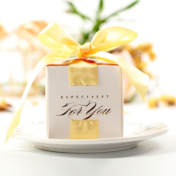European Vintage Wedding Favor Box Gold Foil Gift Boxes Satin Ribbon Collection Candy Packaging