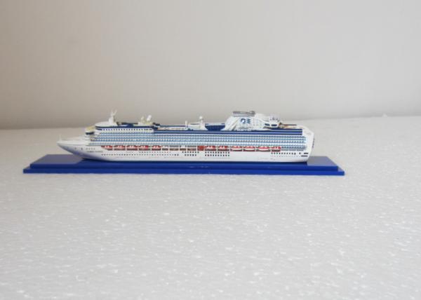 MSC Musica Cruise Ship Mediterranean Cruises Ship Models With Alloy Diecast Anchor Material