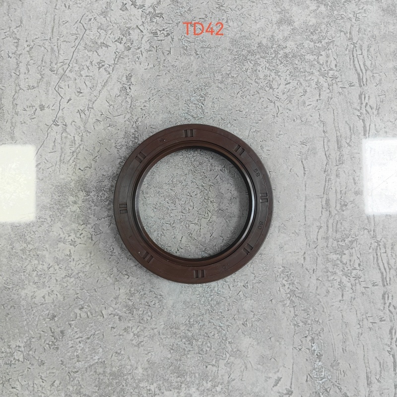 Crankshaft Front Oil Seal Nissan TD42 Diesel Engine OEM 13510-43G01