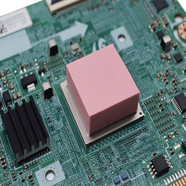 TIF100-50-50E Good flexibility and fillability Silicone-Based Thermally Gap Pad Filler For AI Processors AI Servers