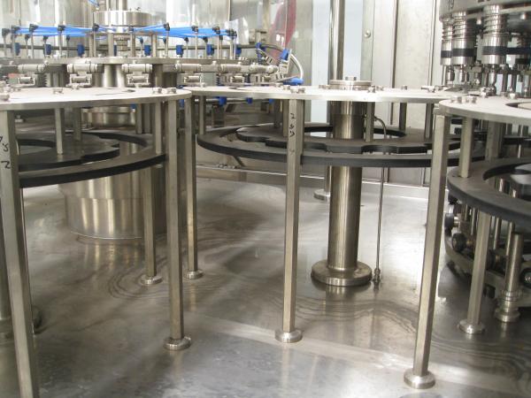 High Capacity Stable PET Bottle Filling Machine / Water Filling Equipment