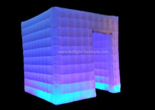 Cabine inflável branca da foto do cubo do diodo emissor de luz de Oxford com as 16 cores que mudam luzes