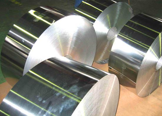 Recyclable Kitchen Aluminium Foil For Baking / Cooking 12.7mic Withstand High Heat
