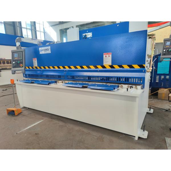 Larga vida de corte de la guillotina de la hoja de metal de la máquina 5.5kw 4*2500M M de la placa de acero del oscilación