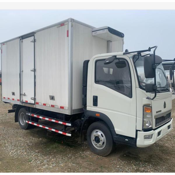 light duty reliable HOWO 4x2 85 hp 3 ton meat reefer truck