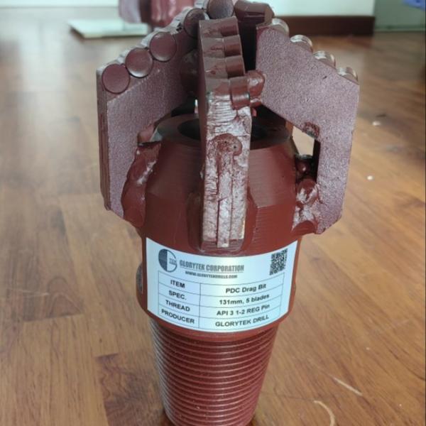 Soft Formation Drilling Pdc Drag Bit 5 Blades With Tc Gauge Protection