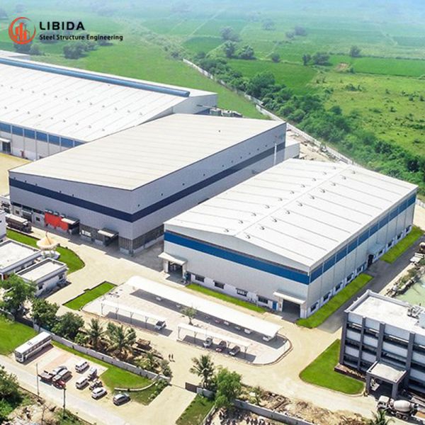 Newly Designed Prefabricated Building with Low Cost Steel Structure Warehouse