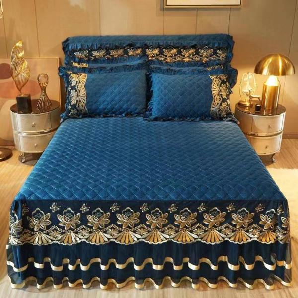 4 Piece Flat Sheet Pillowcase Bedspread Luxury Embroidered Bedding Set for Hotel