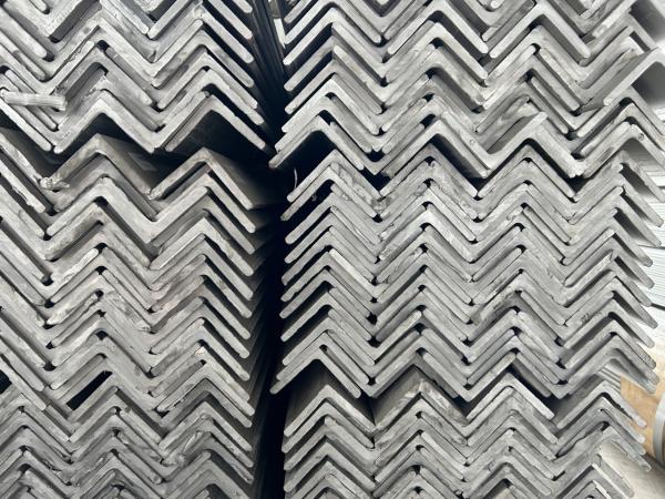 AiSi  Forged Metal Stainless Steel Equal Angle Architectural For Bridges Power