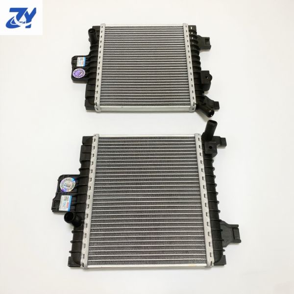 For Lamborghini URUS Intercooler Water tank Radiator OEM 4M0121218F 4M0121218G High-performance Automotive Parts