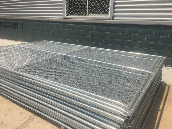chain link temporary construction fence panels 6FT X 10F Mesh 2 3/8  x 2 3/8 ( 60mm x 60mm ) x 12 gauge wire