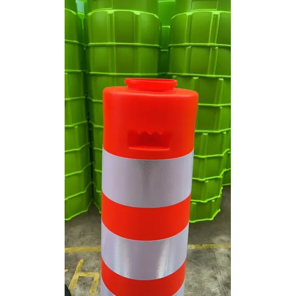 Stackable Reflective PE Traffic Drum Road Safety Barrel for Crash Protection