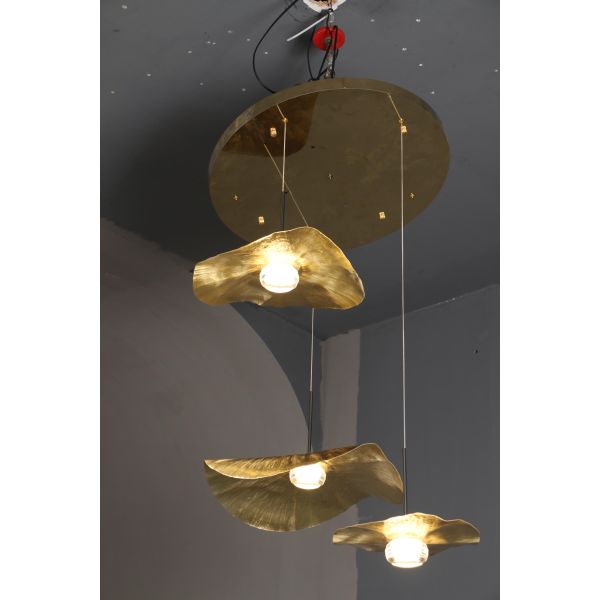 High Quality Residential Decoration Ceiling Mounted Iron Frame Led Pendant Lamp