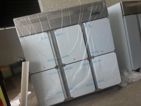 Congeladores eretos de aço inoxidável comerciais 6 portas para a fábrica do restaurante