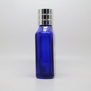 O pulverizador de perfume recarregável pequeno da cor azul engarrafa o estilo considerável dos homens