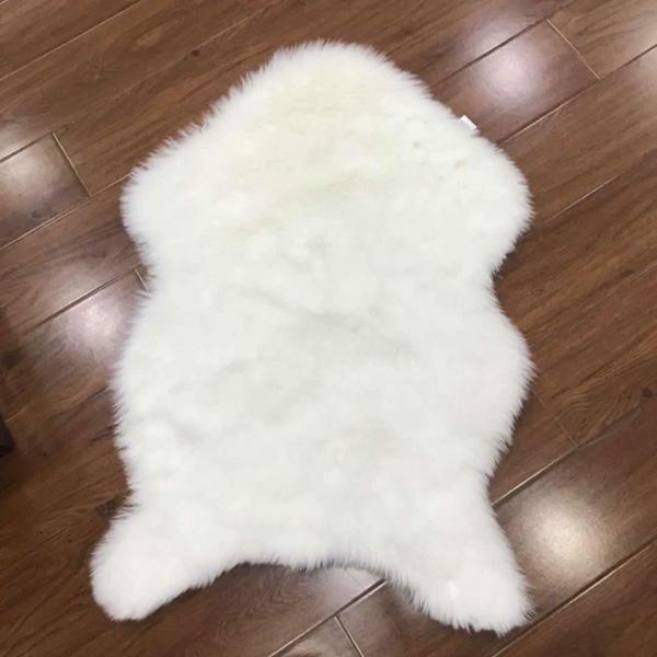 Soild Plush Faux Fur Animal Rug , Luxury Fur - Thick White Washable Faux Fur Rug