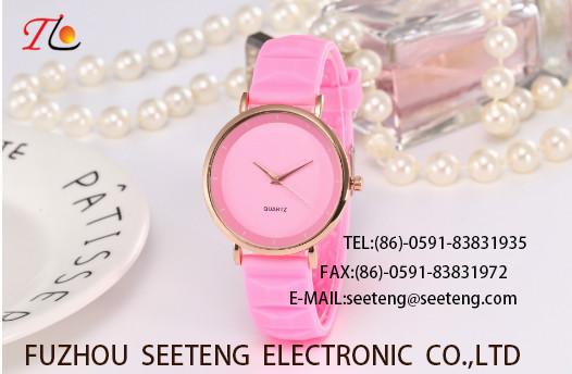 Silicone Watches color customized band Ladies watches silicone strap  with alloy case color strap Delicate fashion watch
