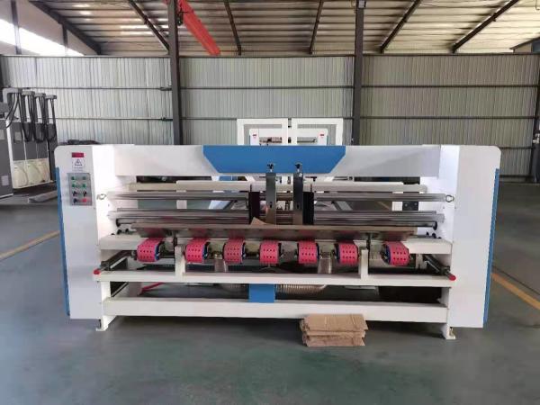 máquina 6000kg de Gluer do dobrador da caixa de 2600mm