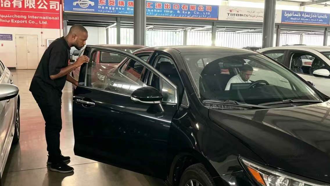 Hubei Xinjunka Automobile Service Co., Ltd