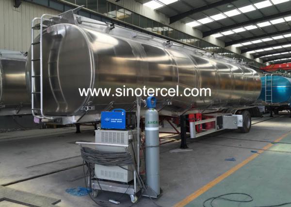 JOST Landing Gear Semi Water Trailer Q235 Carbon Steel Tank Material