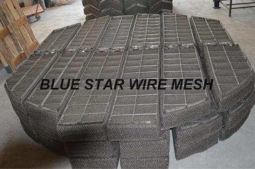 High Toughness Knitmesh Demister , Heteromorphic Mist Eliminator Pads Durable
