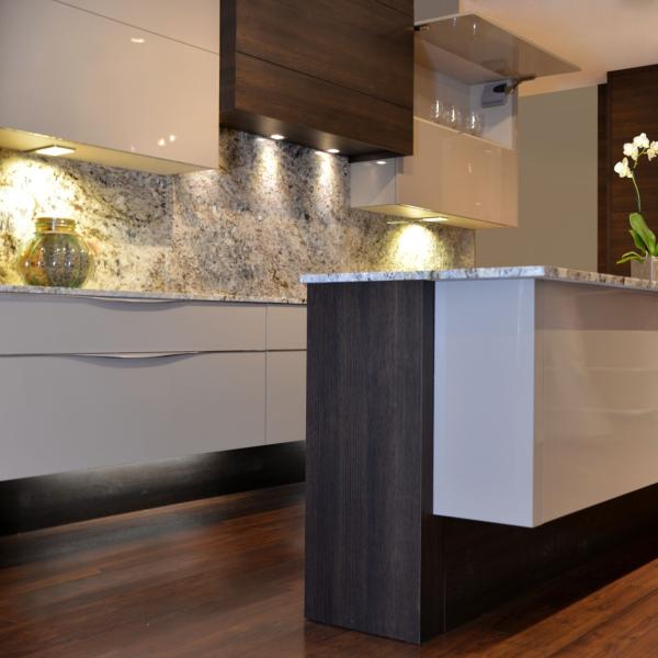 Cuisine Complete Kitchen Affordable Price Modern Design Kitchen Cabinet Laminate Pantry Cupboard