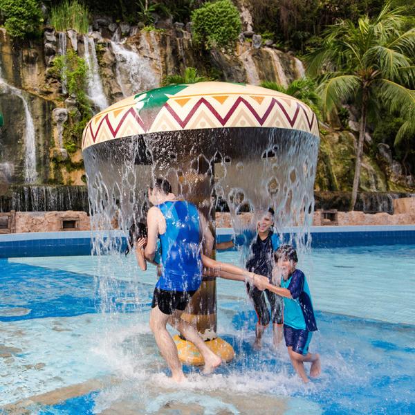 Tong Play Childrens Splash Pad Water Amusement Park Custom Made