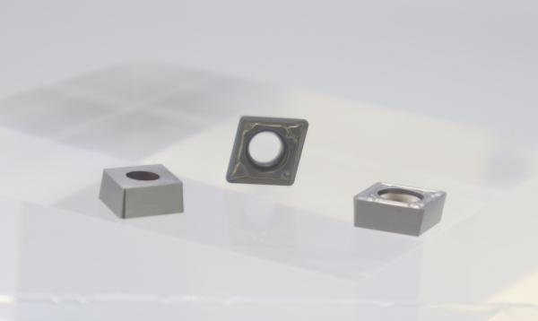 80° Carbide Turning Inserts CCMT09T PVD Coated para aço Ferro inoxidável Ferro fundido