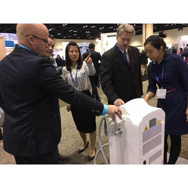 Профессиональная машина удаления волос лазера диода 808nm для всех типов УПРАВЛЕНИЯ ПО САНИТАРНОМУ НАДЗОРУ ЗА КАЧЕСТВОМ ПИЩЕВЫХ ПРОДУКТОВ И МЕДИКАМЕНТОВ кожи одобрила