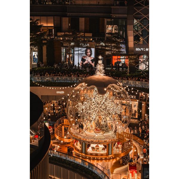 Enchanting Stainless Steel Christmas Globe - Crystal Ball Light Sculpture for Luxury Hotel Lobby Magic