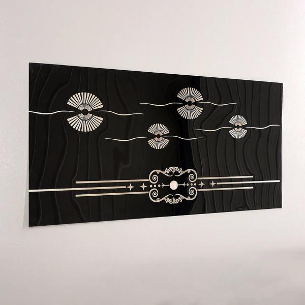 Máquina de gravação a laser de fibra óptica de ligação de cinco eixos para decoração de chapas de aço inoxidável