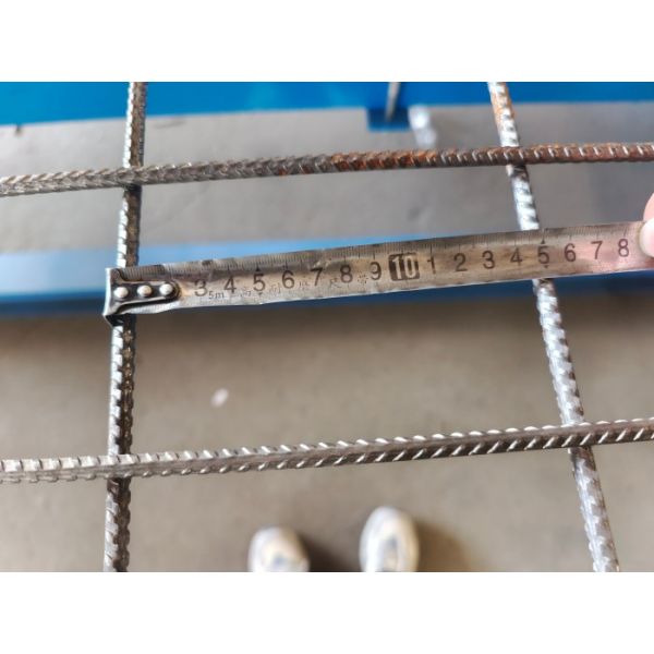 Hole Size 150*150mm Rebar 4-10mm Highway Bridge Rebar Wire Mesh Welding Machine