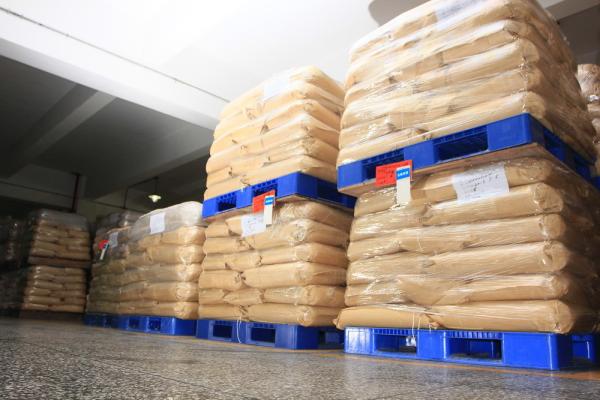 Emulsificante de qualidade alimentar DMG E471 Monoglicerídeo destilado para produtos de panificação
