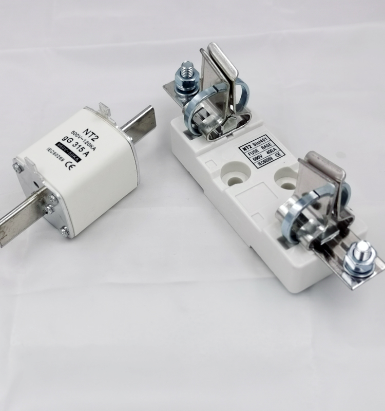 Good Quality Hrc Ceramic NH2 or NT2 Type Blade Fuse Base with 500V 120KA gG 400A NT2 NH2 Hrc Fuse Link
