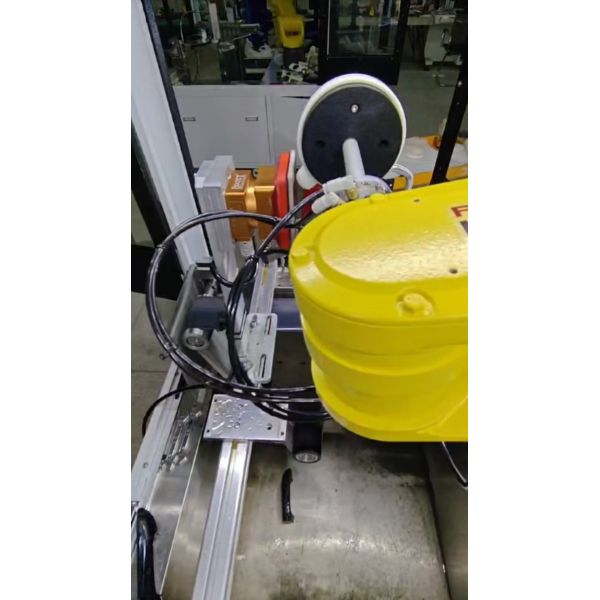 Adjustable Speed Deburring Robot Articulated For Plastic Mirror Housing