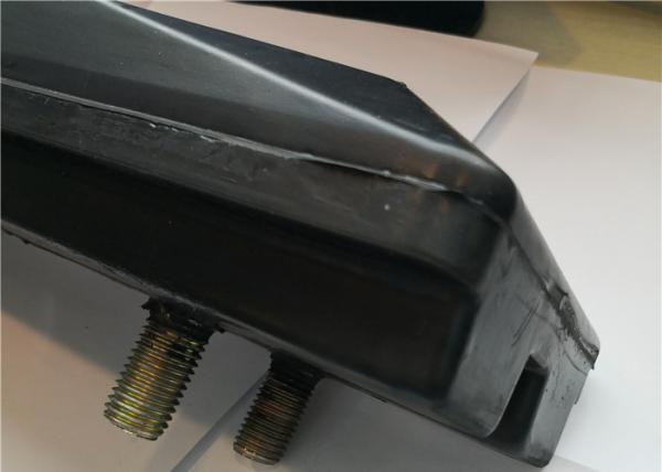 600mm Length Bolt On Excavator Black Rubber Pads For Kobelco E255