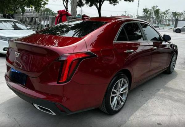 2021 Cadillac usado de ct4 Sedan Gás gasolina 2.0T 237PS L4 174kW/350Nm R18 Modelo de luxo LHD carro usado para venda