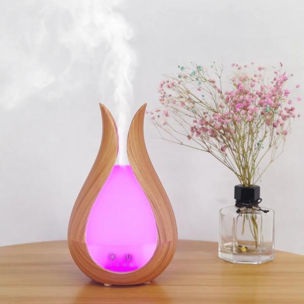 Máquina de aromaterapia doméstica Difusor de aroma de capacidade 300ml Mini umidificadores de ar portáteis de ultra-som com luz noturna