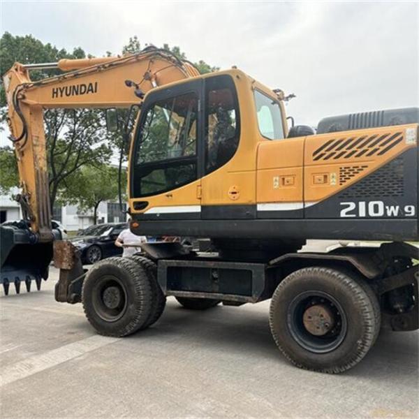210W-9T Hyundai Wheel Excavator Used Hyundai Construction Equipment 21 Ton