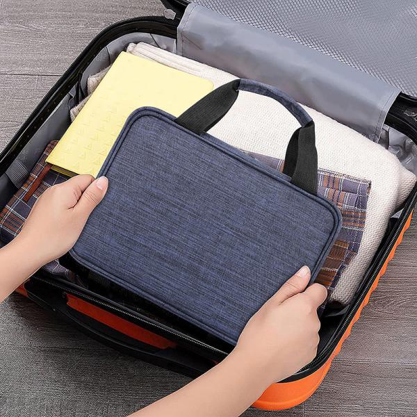 Large Hanging Toiletry Bag With Compartments 300D PVC Snowflake Travel Women'S