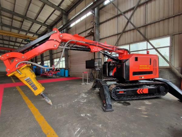 Multi-functional Crushing Breaking And Dismantling Robots