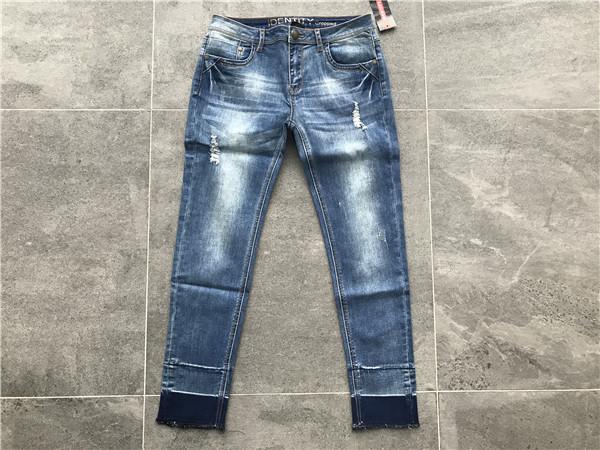 Fashionable Ladies Denim Jeans Size Customized Frayed Hem Denim Jeans TW82264