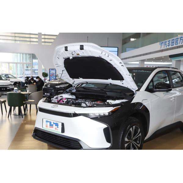 Автомобиль четырехколесного привода Тойота BZ4x 2022 наградной используемый версией электрический